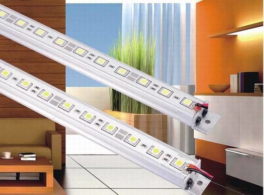 Luminosité à télécommande de lumière de bande de Dimmable LED intense d'intérieur pour la cuisine/chambre à coucher
